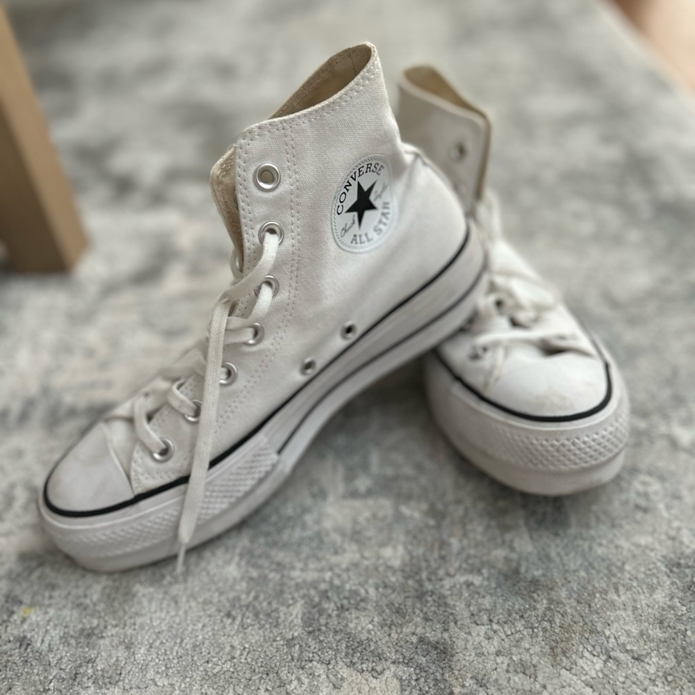 Platform Converse